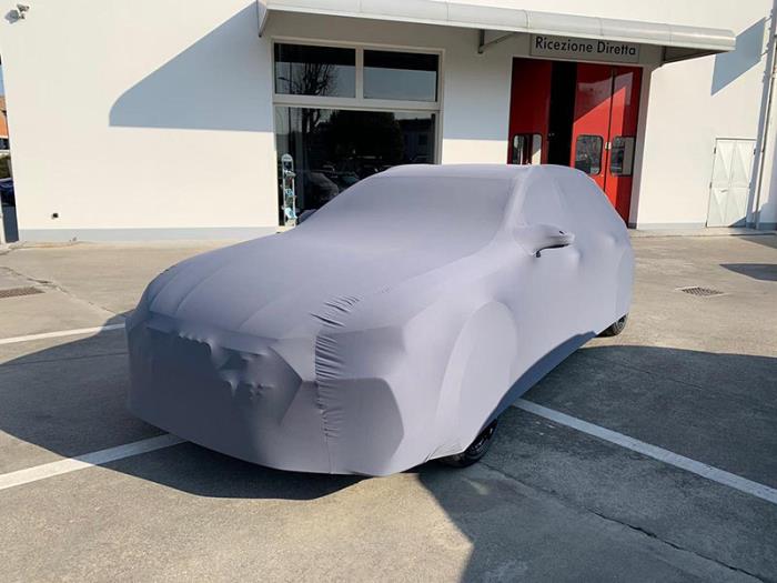 Telo copriauto su misura da interno | Audi RS6 | Personalizzabile